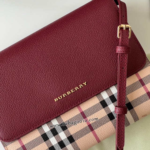 Burberry專門店新款格紋拼皮革斜背包 巴寶莉女款休閒小肩包手包 yxb1052